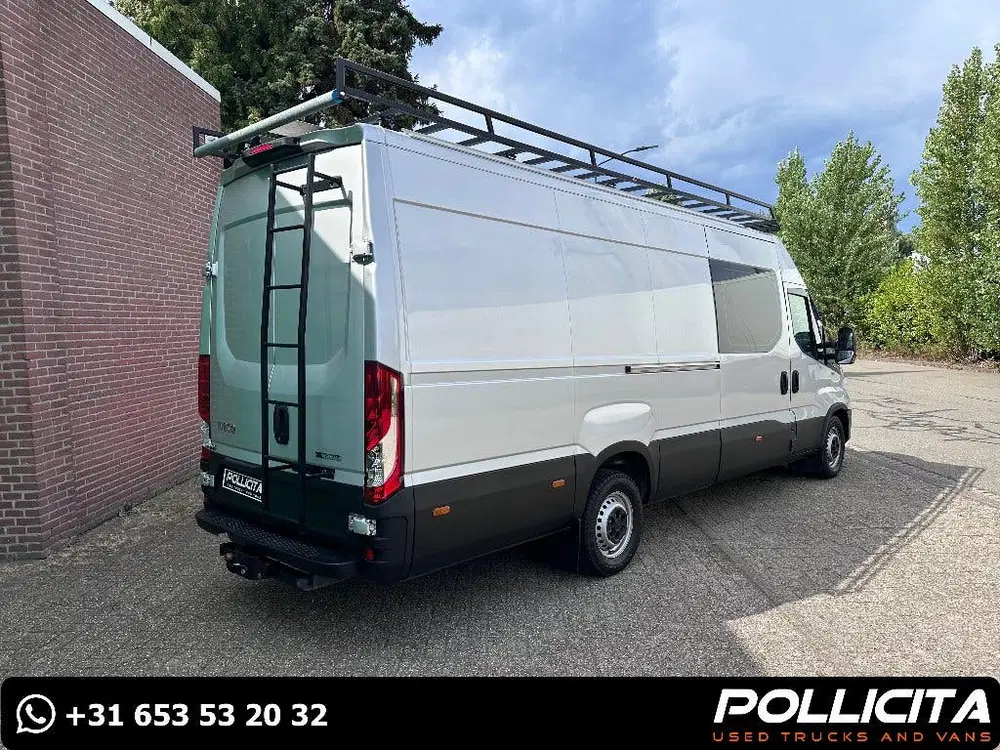 Iveco Daily 3.0 L Dubbel cabine Automaat Trekhaak L4H2 uit 2021, foto 3