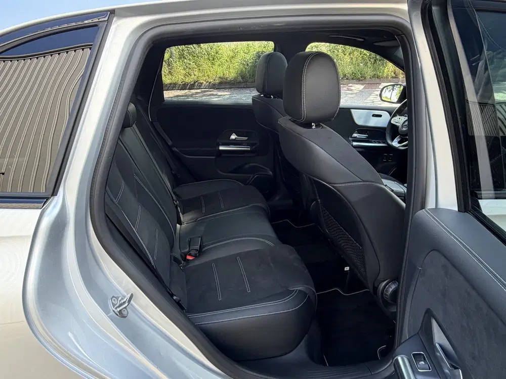 Mercedes-Benz B-Klasse 250 e Premium AMG Line uit 2022, foto 14