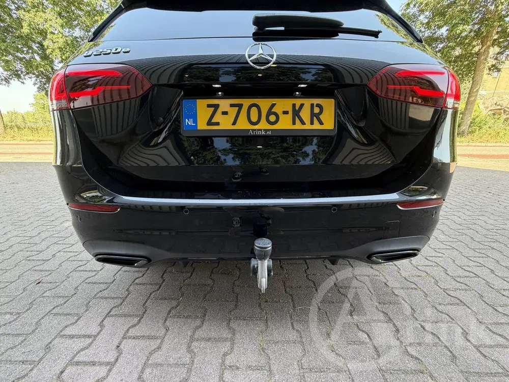 Mercedes-Benz B-Klasse 250 e AMG Trekhaak uit 2022, foto 16