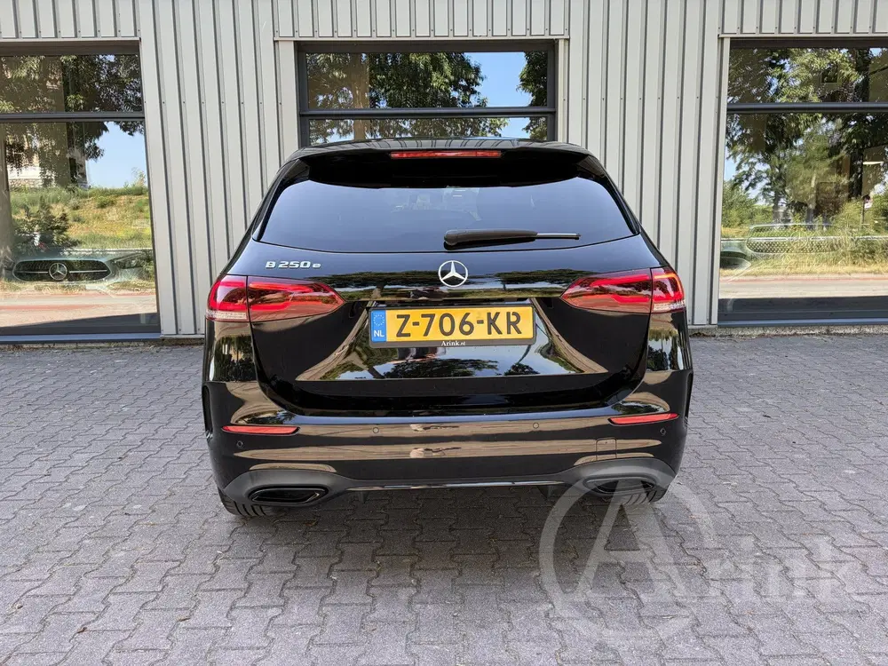 Mercedes-Benz B-Klasse 250 e AMG Trekhaak uit 2022, foto 4