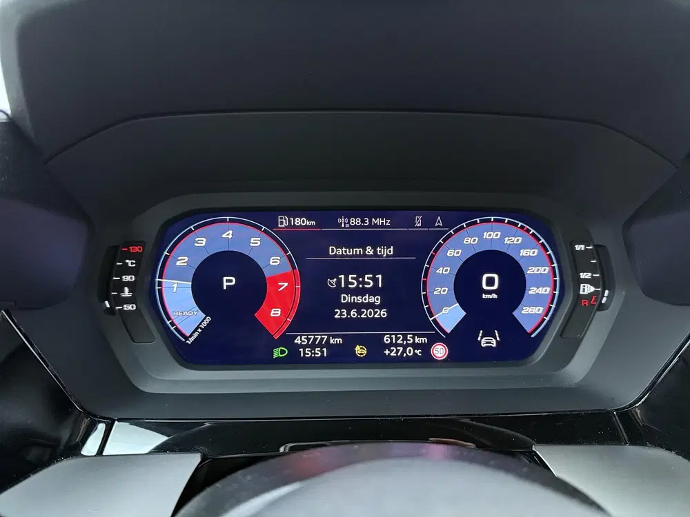 Audi A3 35 TFSI S edition uit 2022, foto 7