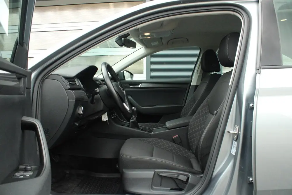 Skoda Superb 1.5 TSI 150pk Ambition | Verwarmde Voorruit | C uit 2019, foto 18