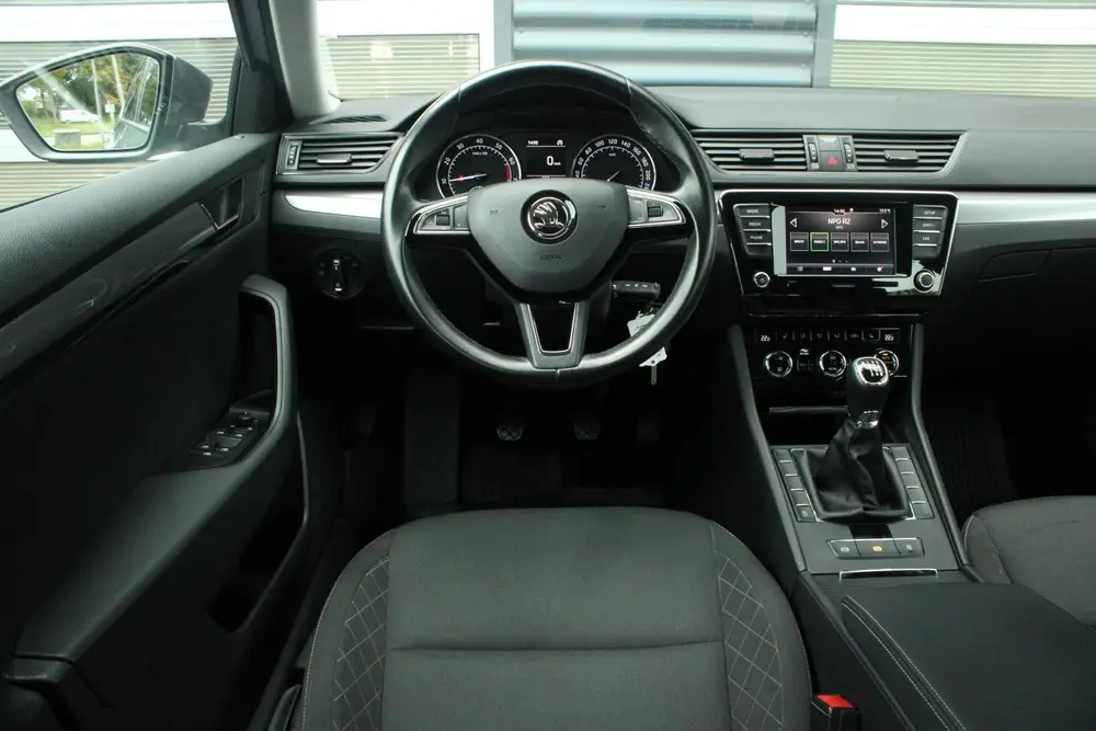Skoda Superb 1.5 TSI 150pk Ambition | Verwarmde Voorruit | C uit 2019, foto 19