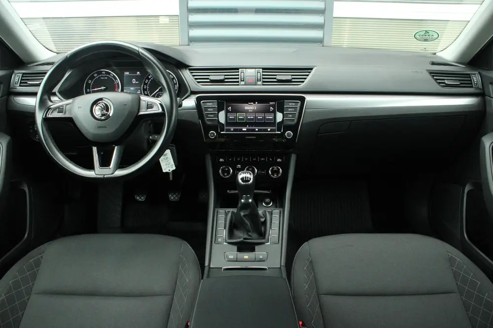 Skoda Superb 1.5 TSI 150pk Ambition | Verwarmde Voorruit | C uit 2019, foto 5