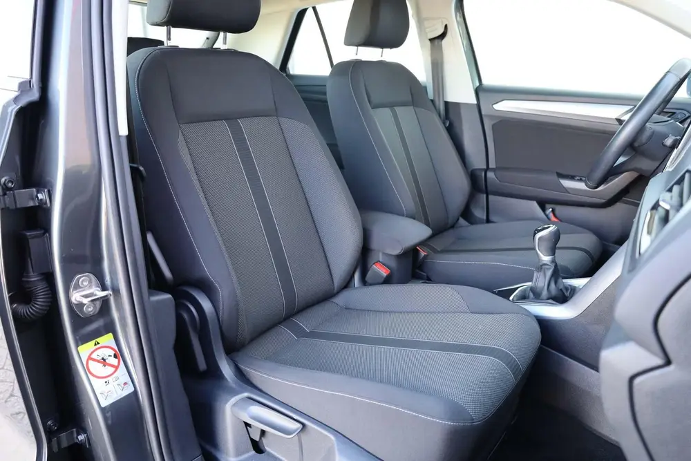 Volkswagen T-Roc 1.0 TSI 110pk Life | Navigatie | Adaptive C uit 2023, foto 16