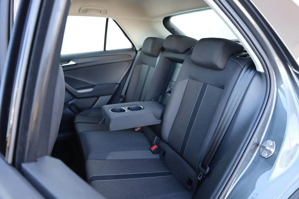Volkswagen T-Roc 1.0 TSI 110pk Life | Navigatie | Adaptive C uit 2023, foto 20