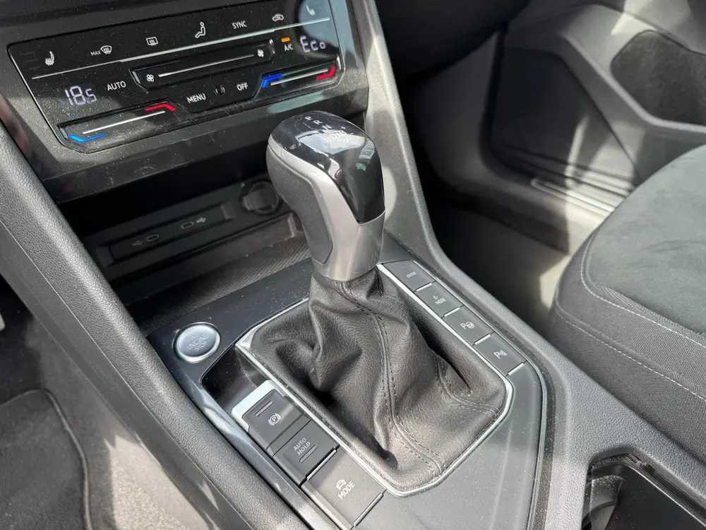 Volkswagen Tiguan 1.4 TSI eHybrid Business+ PHEV uit 2021, foto 14