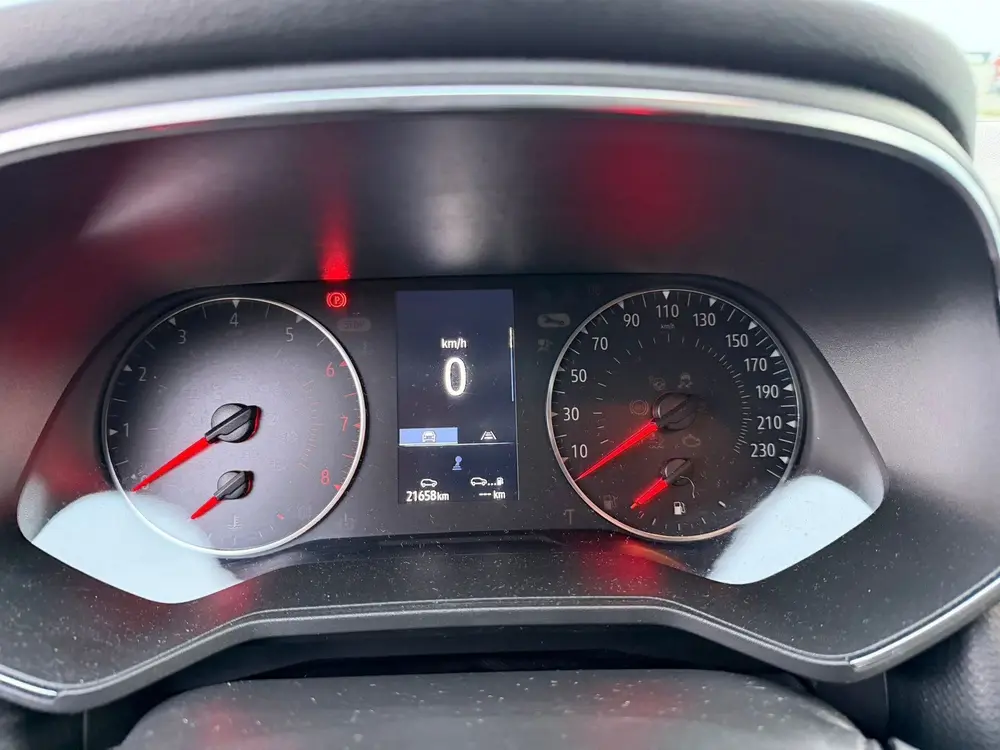 Renault Clio 1.0 SCe uit 2021, foto 11