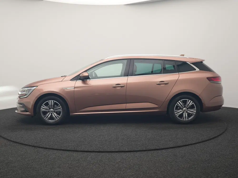Renault Megane Mégane Estate 1.3 TCe Intens 141pk uit 2020, foto 2