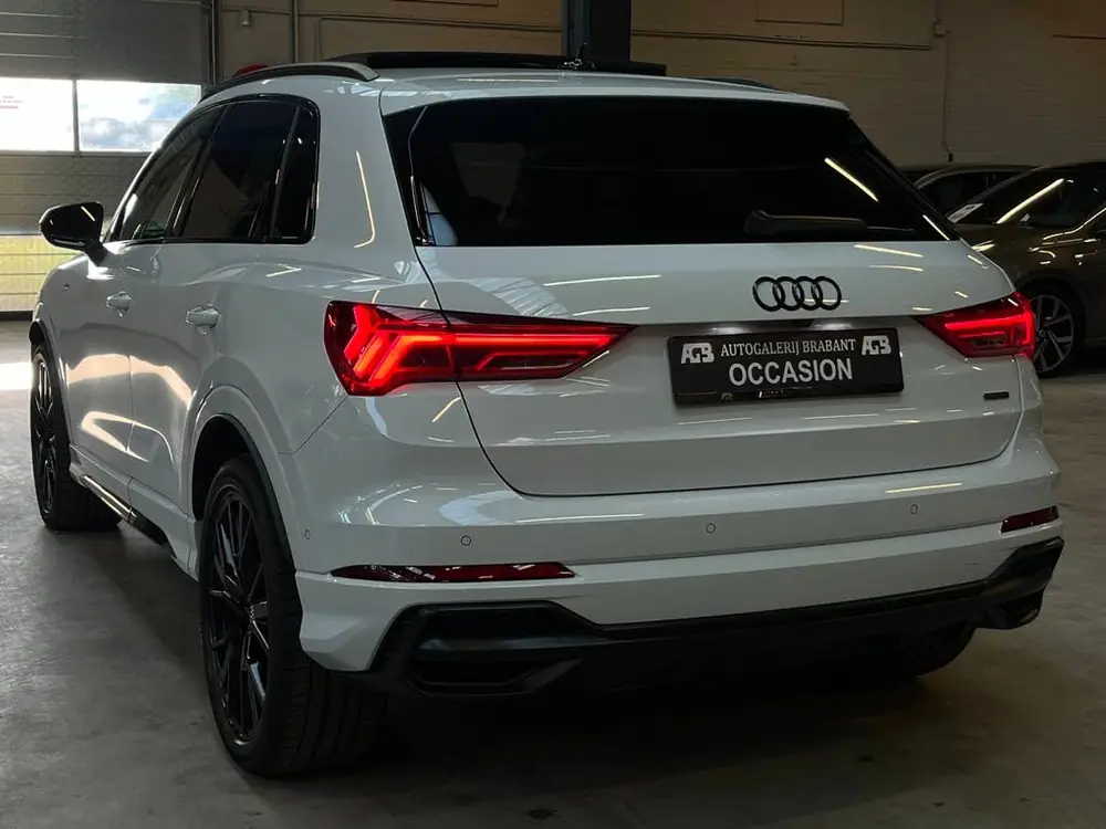 Audi Q3 40 TFSI quattro S Line Pano/Carplay/Xenon/Automaat uit 2019, foto 3