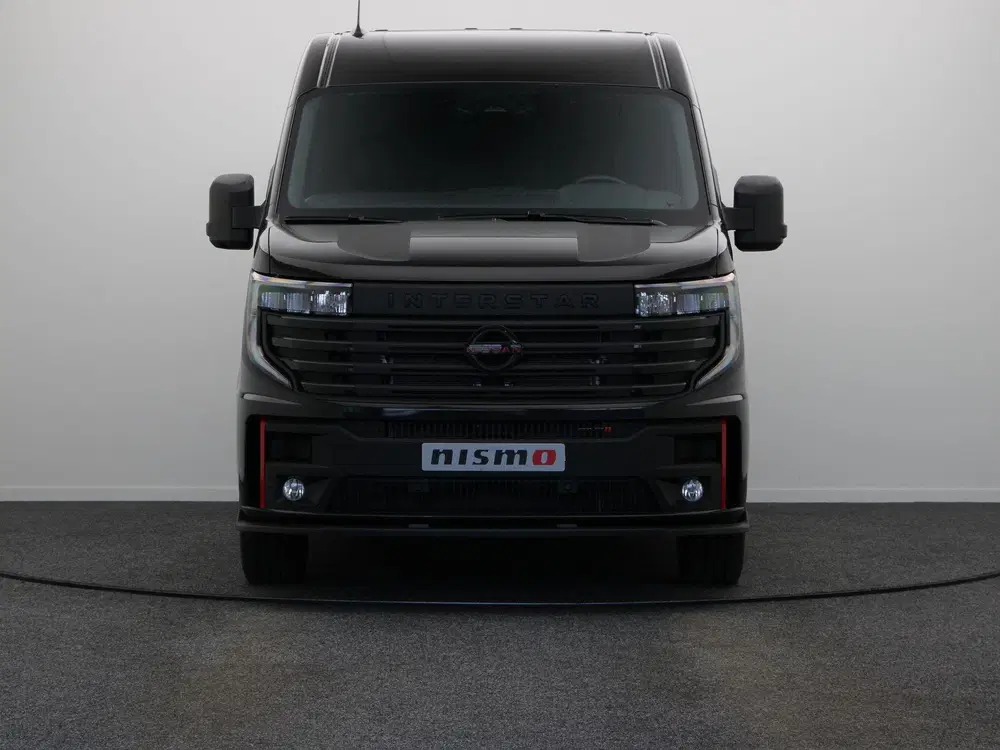 Nissan Interstar Nismo + uit 2026, foto 5