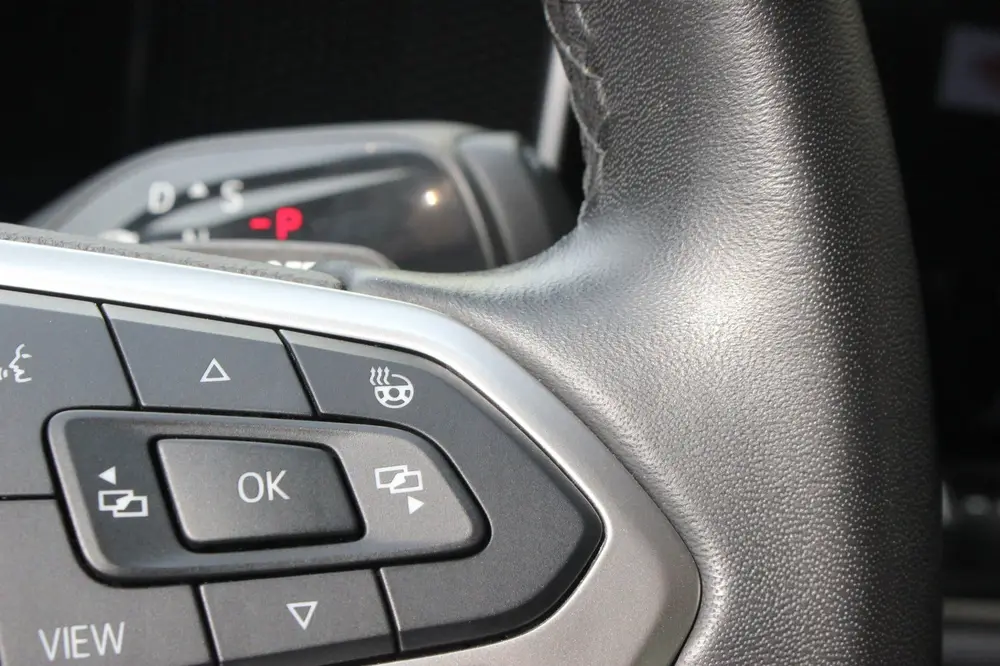 Volkswagen Passat Variant 1.5 eTSI Business | Camera | Carpl uit 2024, foto 20