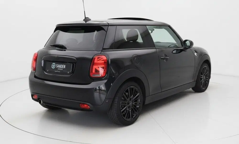 Mini Electric Cooper SE Electric Collection uit 2022, foto 16