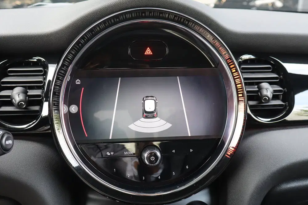 Mini Electric Cooper SE Electric Collection uit 2022, foto 19