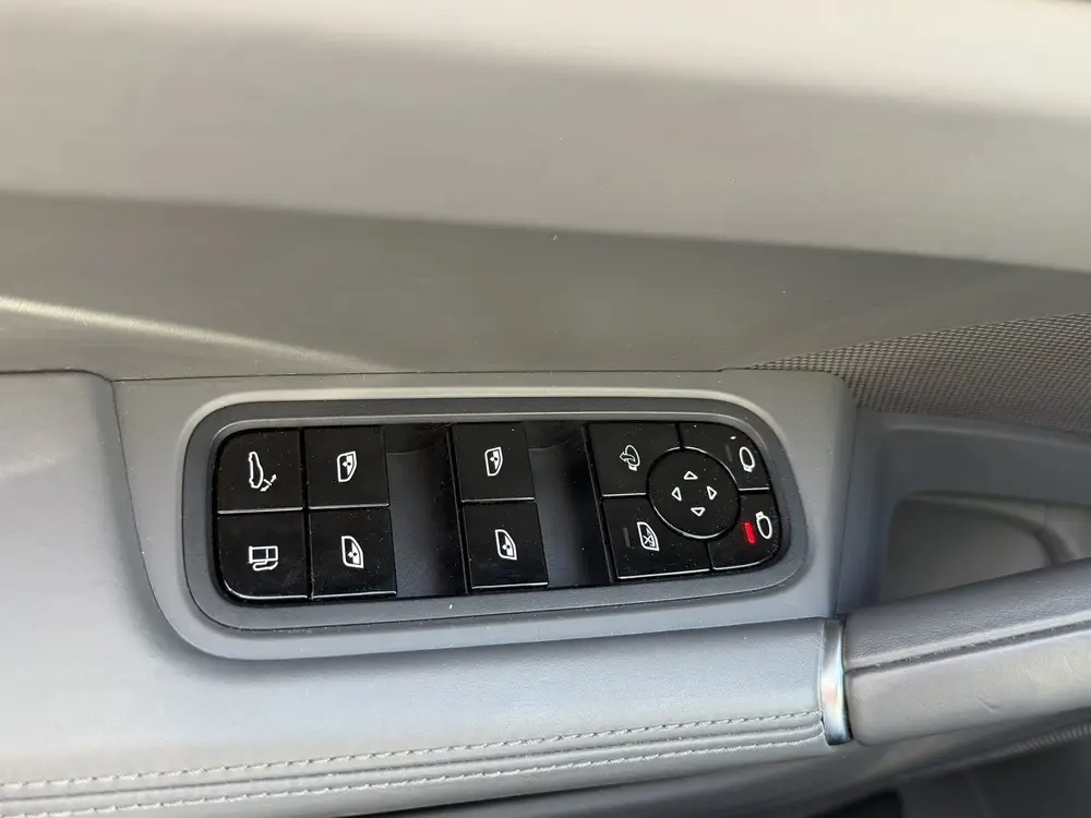 Porsche Cayenne 3.0 E-Hybrid ACC-Luchtvering-Burmester-Trekh uit 2019, foto 16