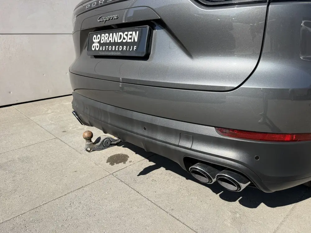 Porsche Cayenne 3.0 E-Hybrid ACC-Luchtvering-Burmester-Trekh uit 2019, foto 19