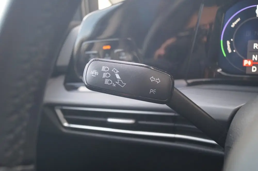 Volkswagen Golf 1.4 eHybrid PHEV Style Business -LEER-NAVI-E uit 2022, foto 17