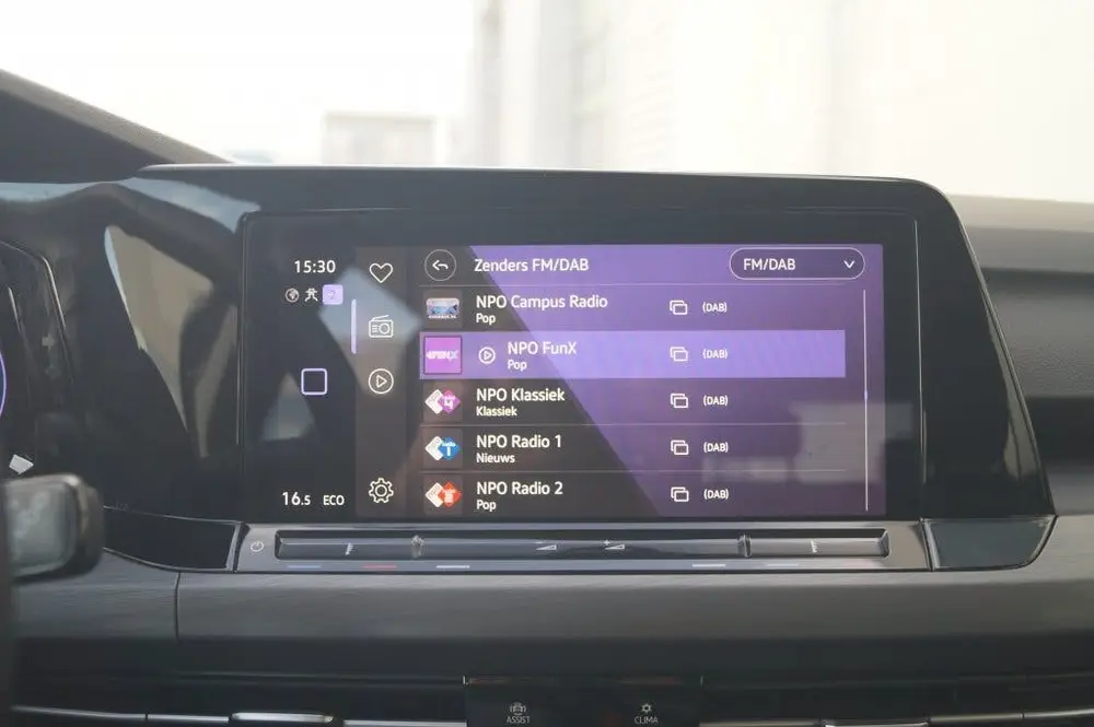 Volkswagen Golf 1.4 eHybrid PHEV Style Business -LEER-NAVI-E uit 2022, foto 19