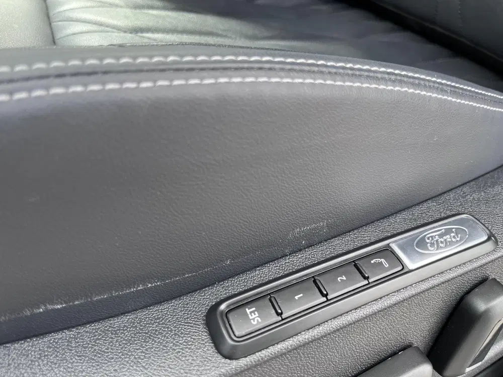 Ford Explorer Premium Extended Range RWD 77 kWh 286pk uit 2024, foto 10