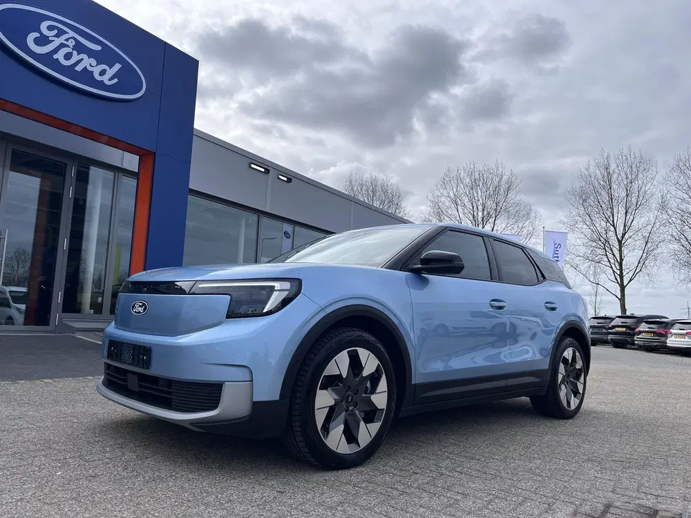 Ford Explorer Premium Extended Range RWD 77 kWh 286pk uit 2024, foto 2