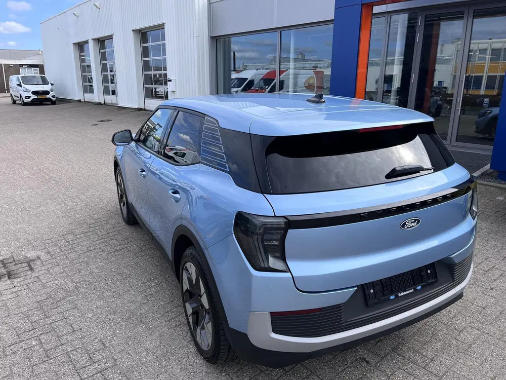 Ford Explorer Premium Extended Range RWD 77 kWh 286pk uit 2024, foto 5