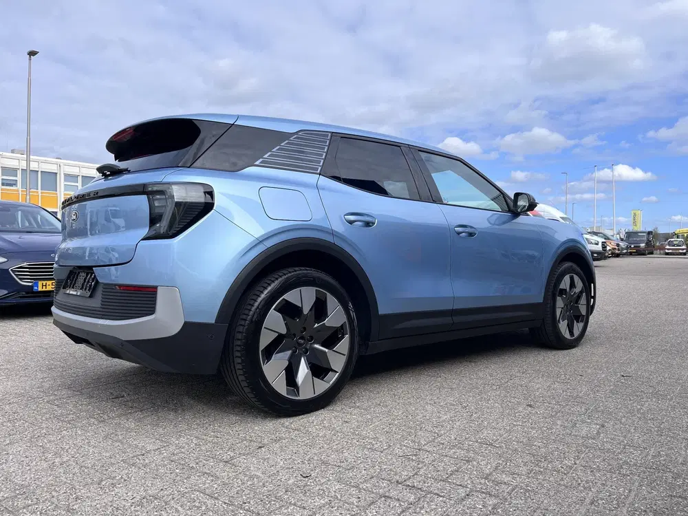 Ford Explorer Premium Extended Range RWD 77 kWh 286pk uit 2024, foto 6