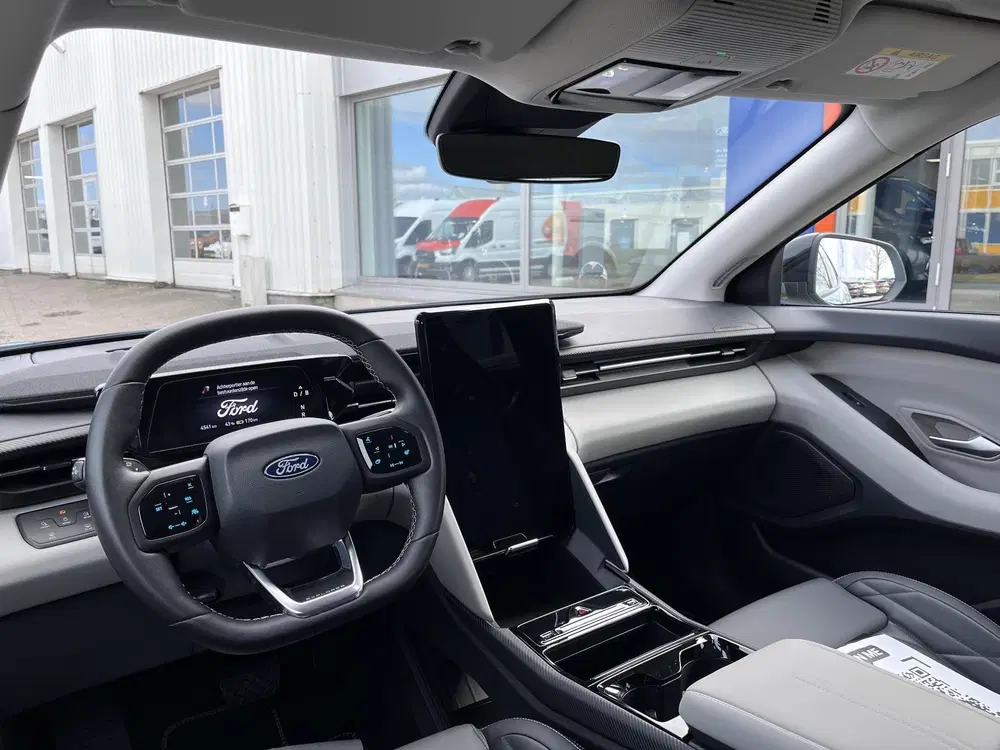 Ford Explorer Premium Extended Range RWD 77 kWh 286pk uit 2024, foto 7