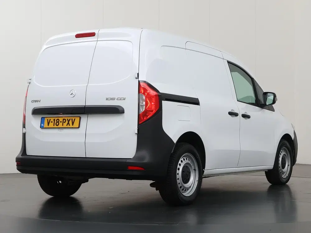 Mercedes-Benz Citan 108 CDI uit 2024, foto 2