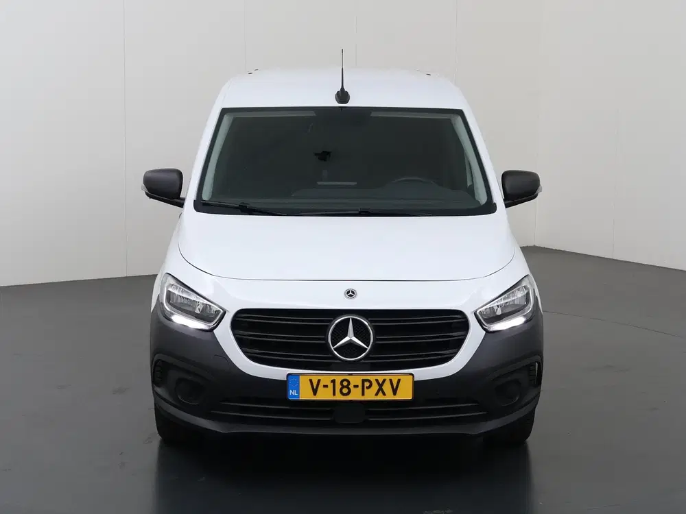 Mercedes-Benz Citan 108 CDI uit 2024, foto 3
