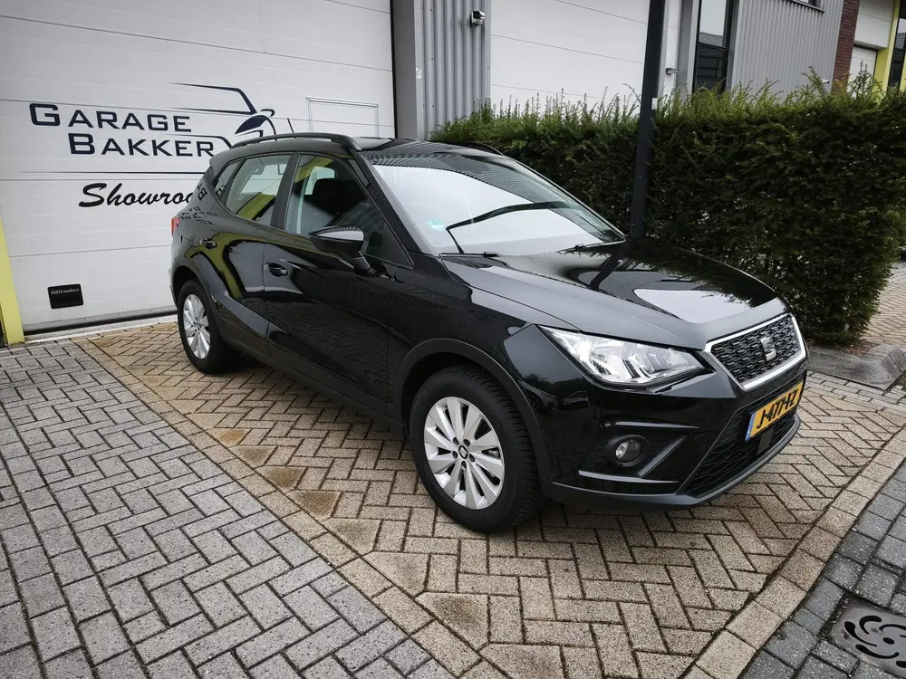 SEAT Arona 1.0 TSI Xcellence Business Intense DAB|Apple Carp uit 2019, foto 2