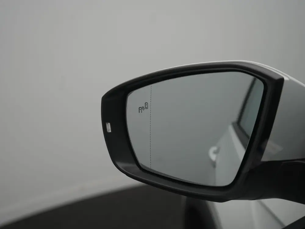 Volkswagen T-Cross 1.0 TSI Life - RIJKLAARPRIJS - All Season uit 2019, foto 10