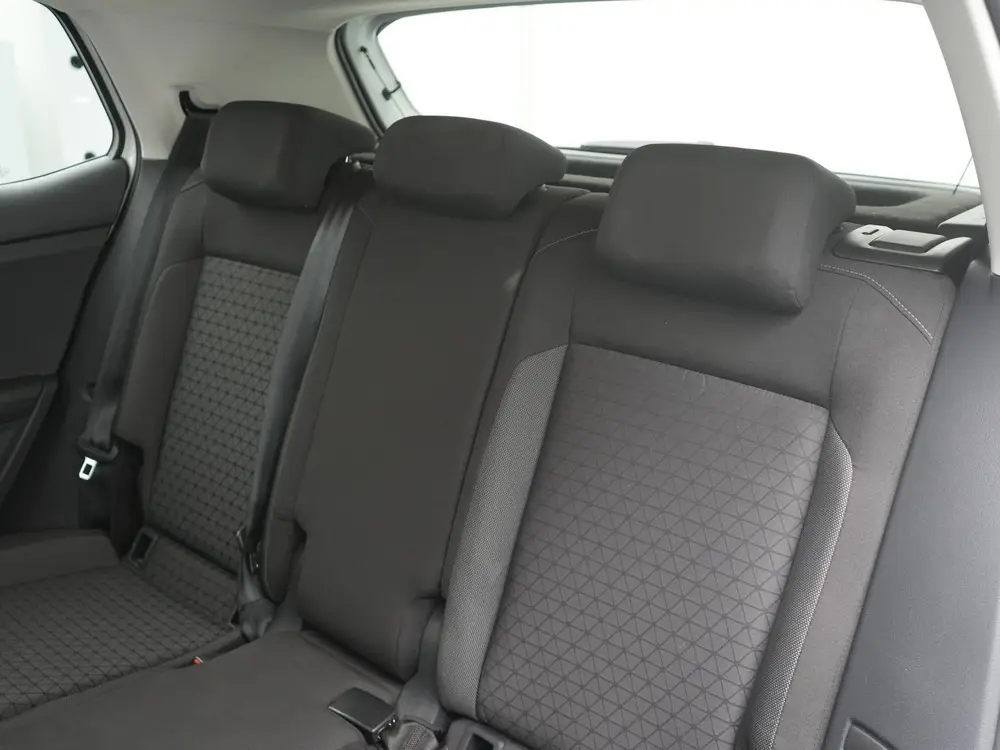 Volkswagen T-Cross 1.0 TSI Life - RIJKLAARPRIJS - All Season uit 2019, foto 15