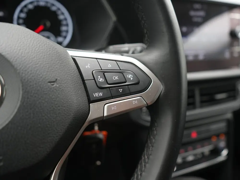 Volkswagen T-Cross 1.0 TSI Life - RIJKLAARPRIJS - All Season uit 2019, foto 17