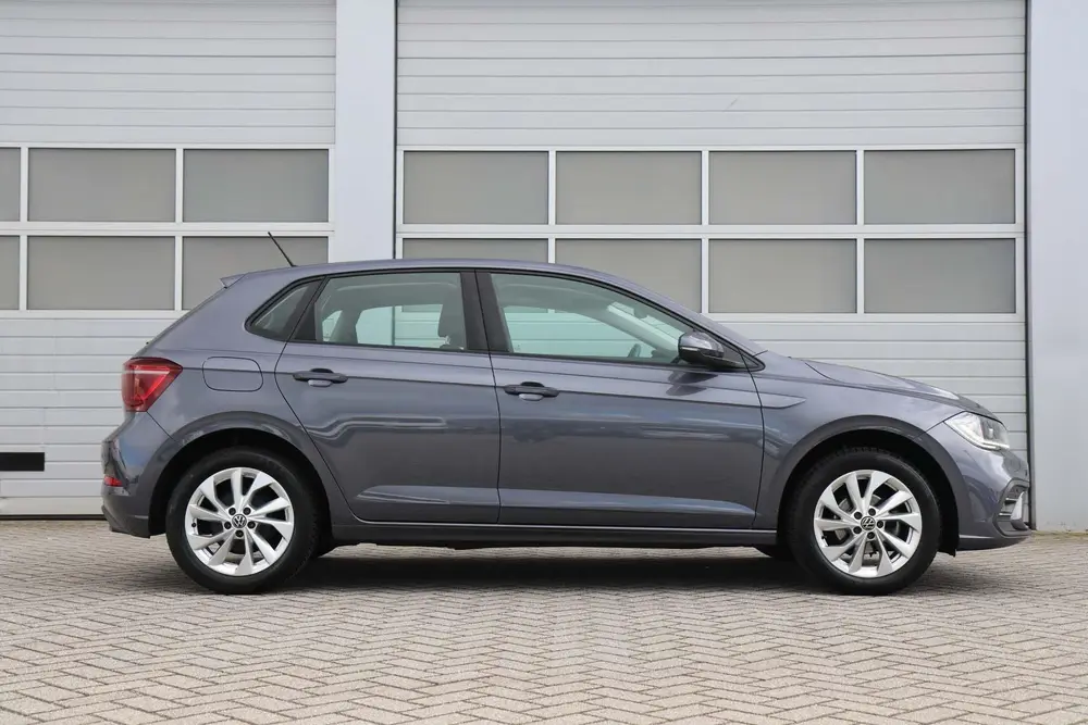 Volkswagen Polo 1.0 TSI 95pk Style | Navigatie | Parkeersens uit 2022, foto 3