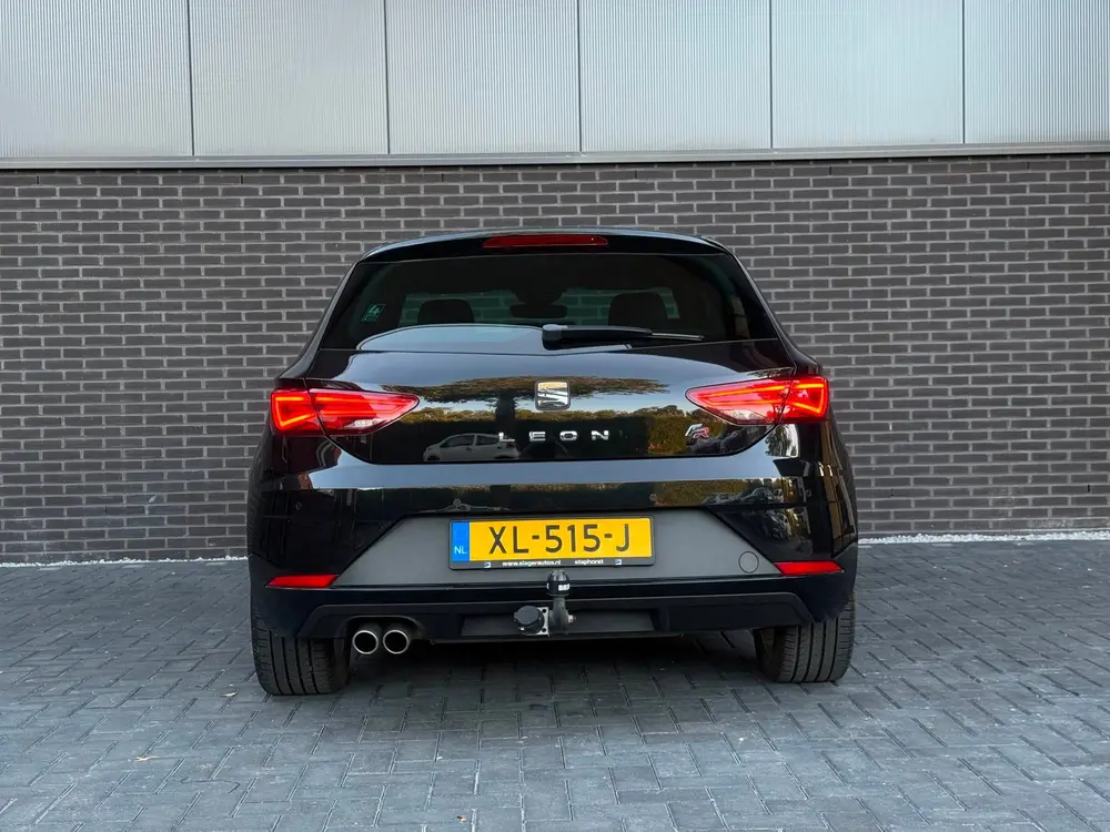 SEAT Leon 1.5 TSI FR Business Intense DSG uit 2019, foto 7
