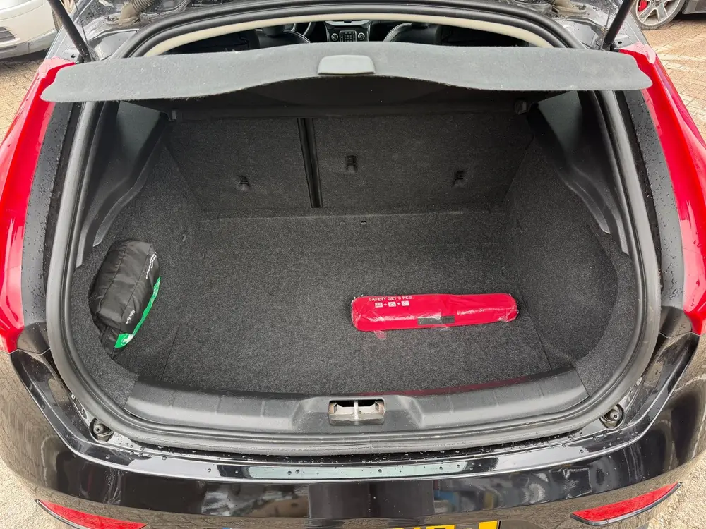 Volvo V40 1.5 T2 Polar+|Automaat|Leer|Clima|Navi|NAP uit 2019, foto 12