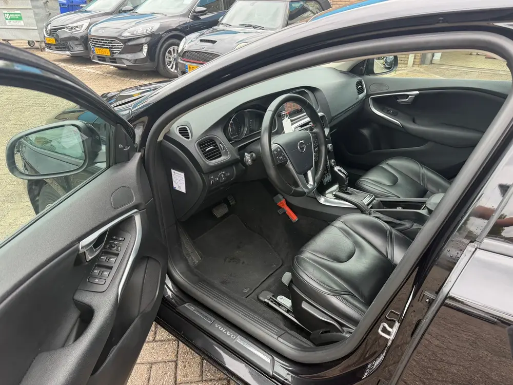 Volvo V40 1.5 T2 Polar+|Automaat|Leer|Clima|Navi|NAP uit 2019, foto 17