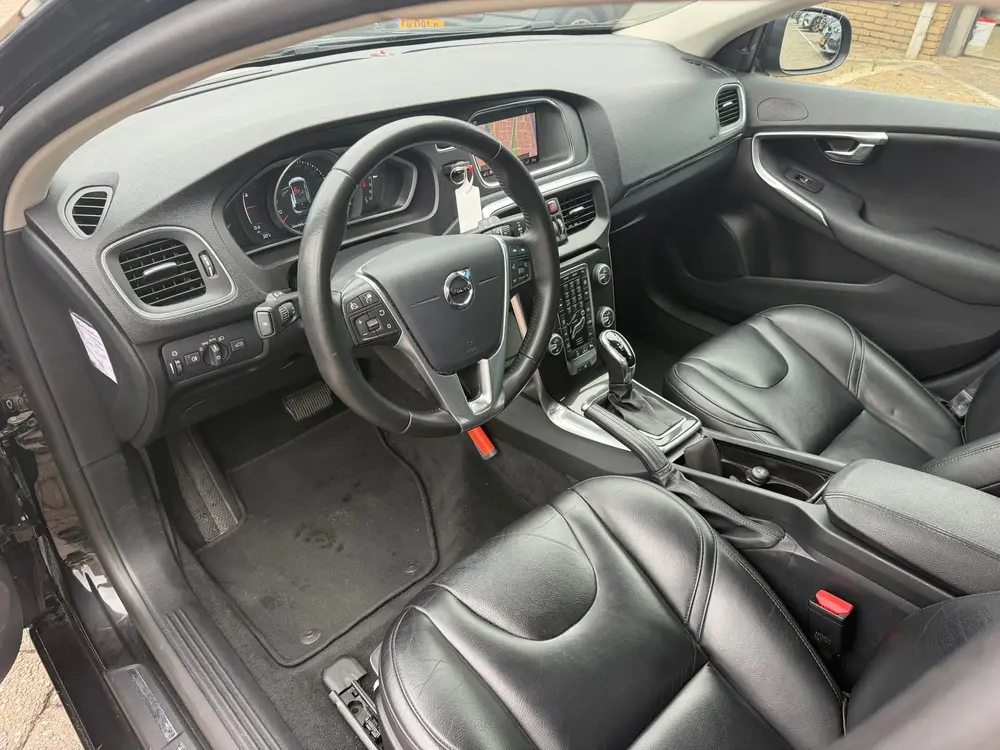 Volvo V40 1.5 T2 Polar+|Automaat|Leer|Clima|Navi|NAP uit 2019, foto 4