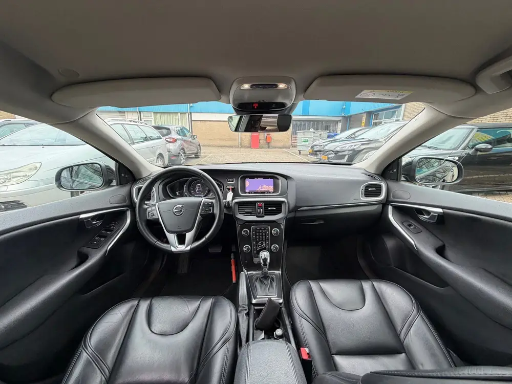 Volvo V40 1.5 T2 Polar+|Automaat|Leer|Clima|Navi|NAP uit 2019, foto 8