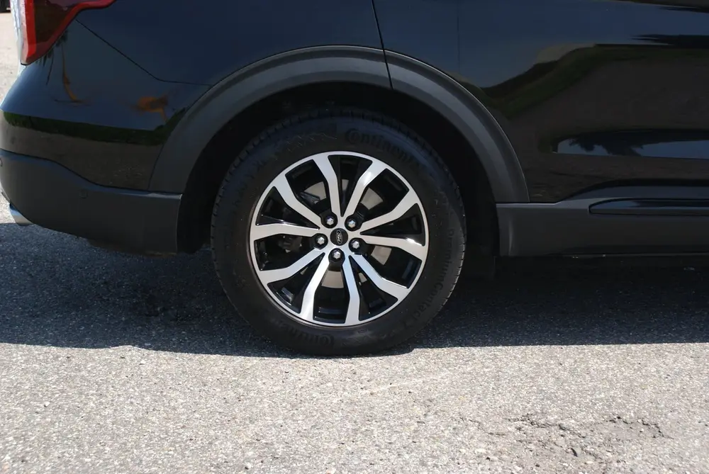 Ford Explorer 3.0 V6 EcoBoost PHEV ST-Line uit 2022, foto 3