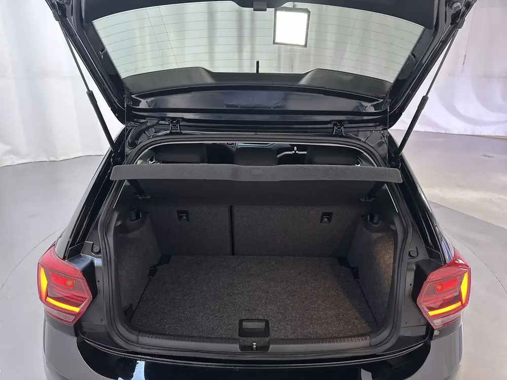 Volkswagen Polo 1.0 TSI R-Line Edition Parkeersensoren Navig uit 2021, foto 11