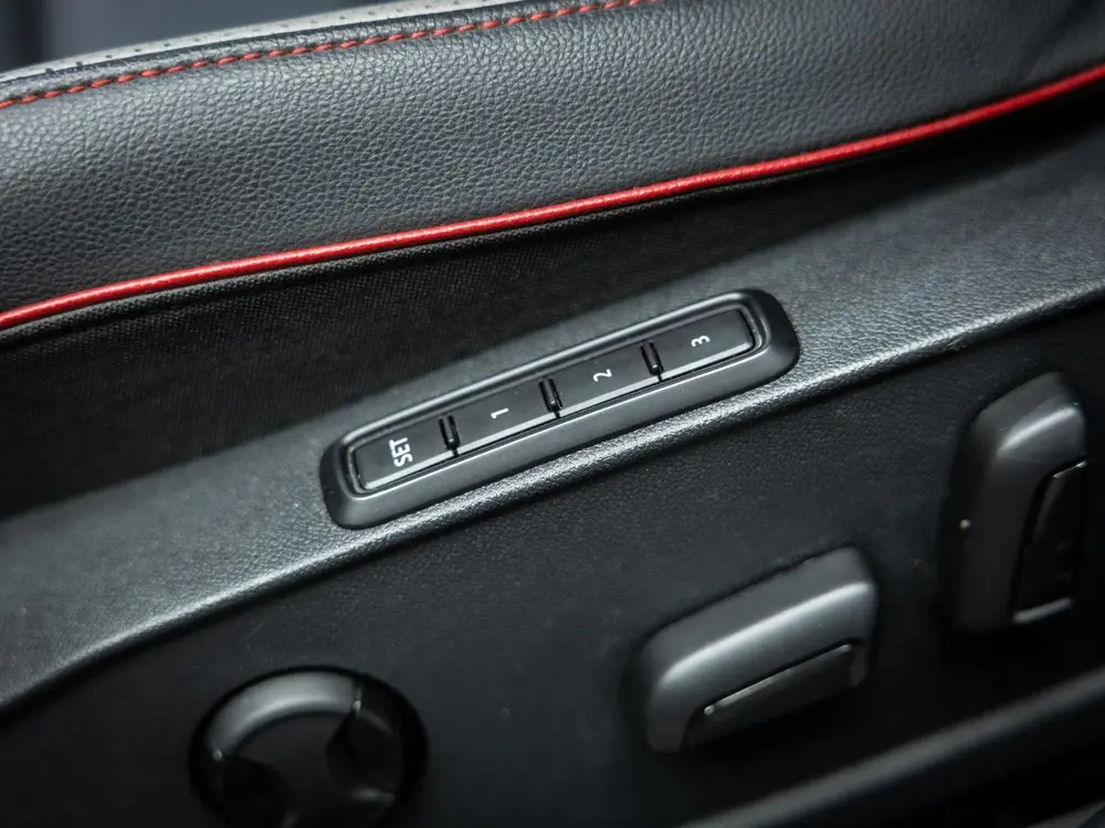 Volkswagen Golf 2.0 TSI GTI uit 2025, foto 18