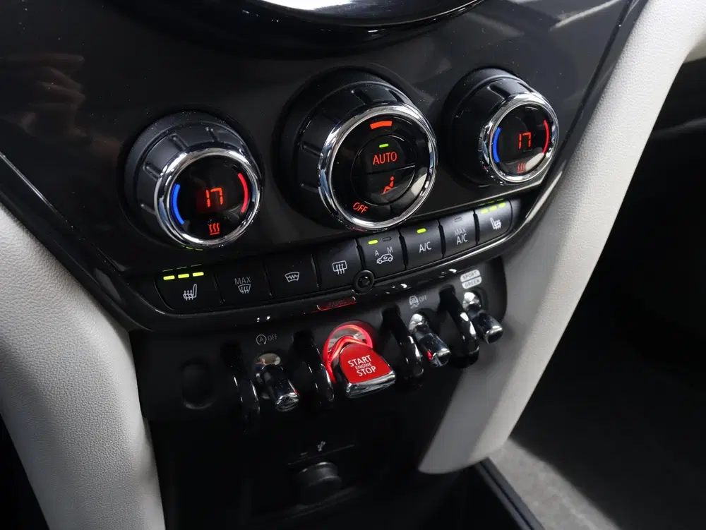 Mini Countryman Cooper uit 2021, foto 15