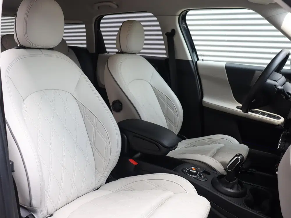 Mini Countryman Cooper uit 2021, foto 8