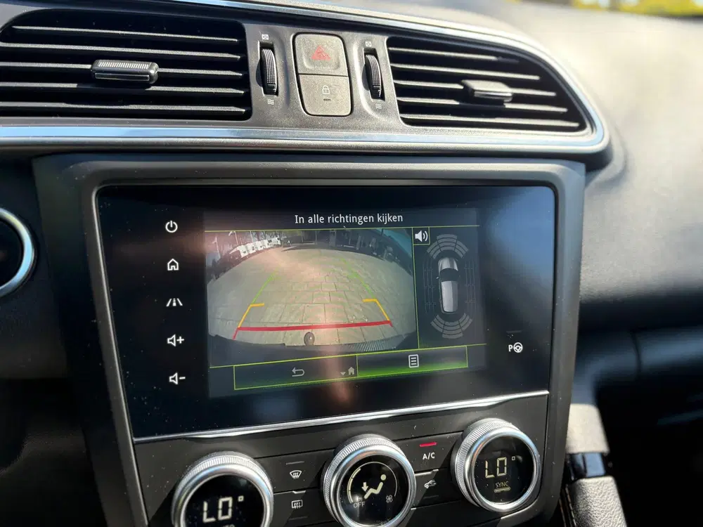 Renault Kadjar Black Edition 1.3 TCe 140 pk uit 2021, foto 15