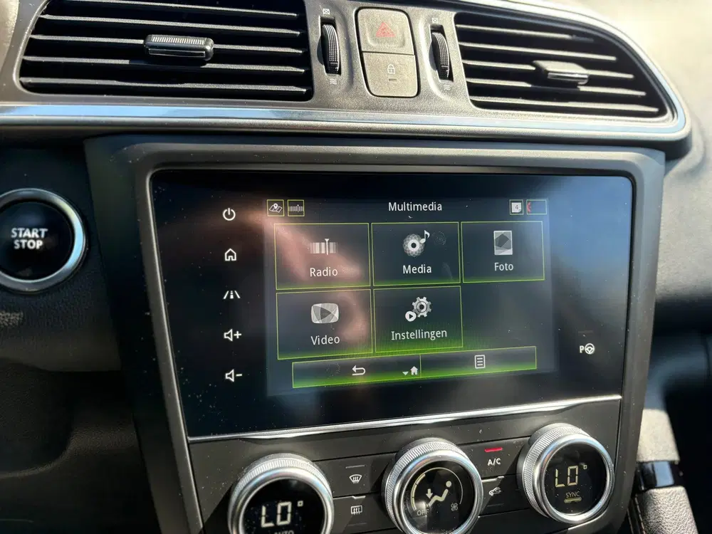 Renault Kadjar Black Edition 1.3 TCe 140 pk uit 2021, foto 19