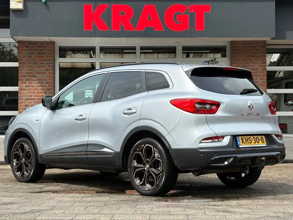 Renault Kadjar Black Edition 1.3 TCe 140 pk uit 2021, foto 2