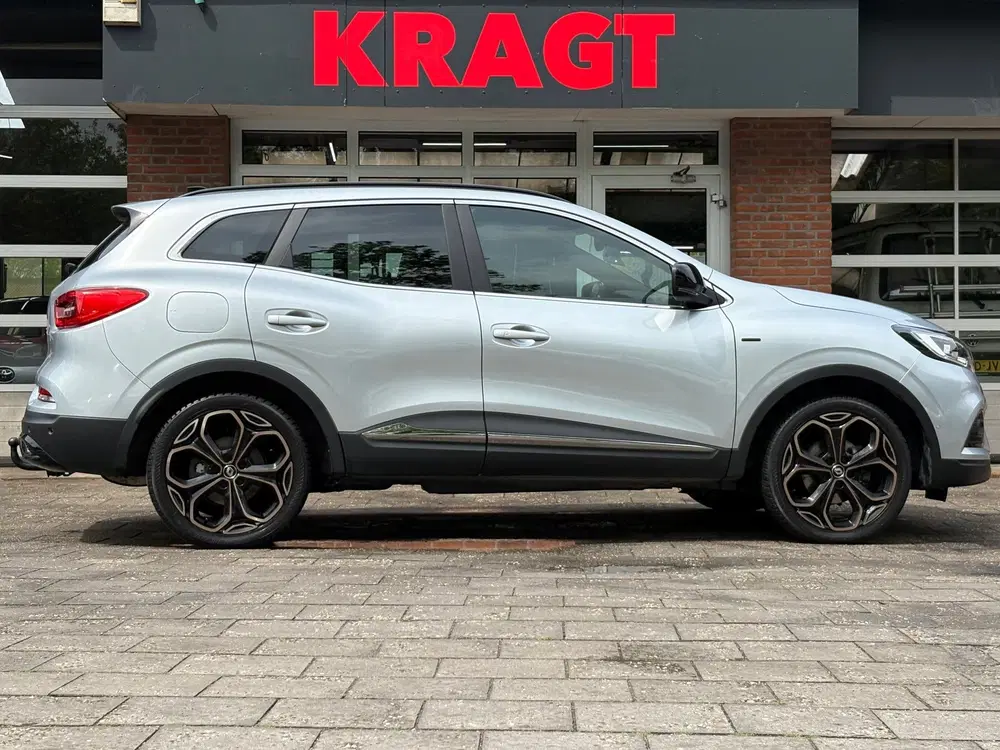 Renault Kadjar Black Edition 1.3 TCe 140 pk uit 2021, foto 5