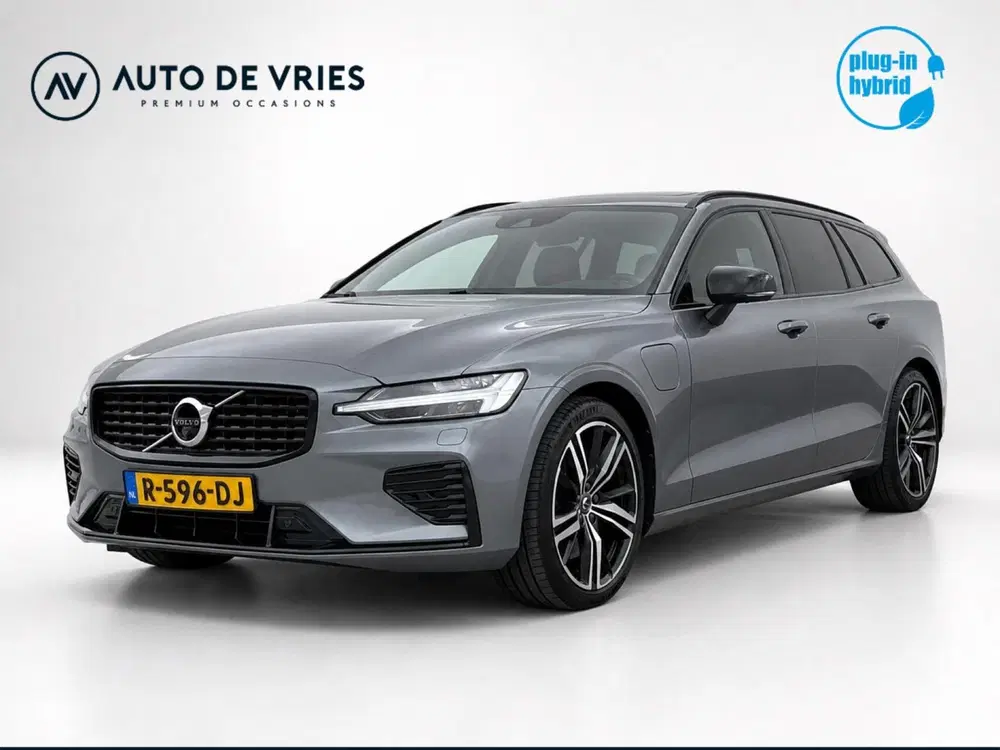 Volvo V60 2.0 T8 390pk Recharge AWD R-Design uit 2021