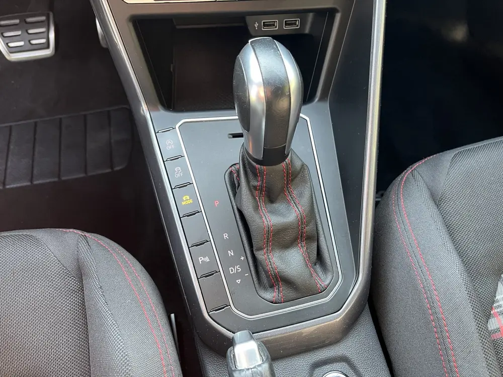 Volkswagen Polo 2.0 TSI GTI | ADAPT. CRUISE | CARPLAY | CLIM uit 2020, foto 13